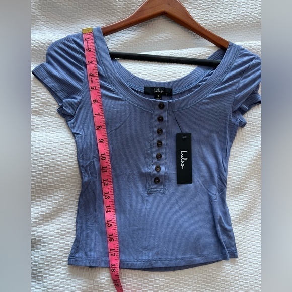 NWT Lulus Short Sleeve Ribbed Rounded Neckline Size S - Picture 9 of 10
